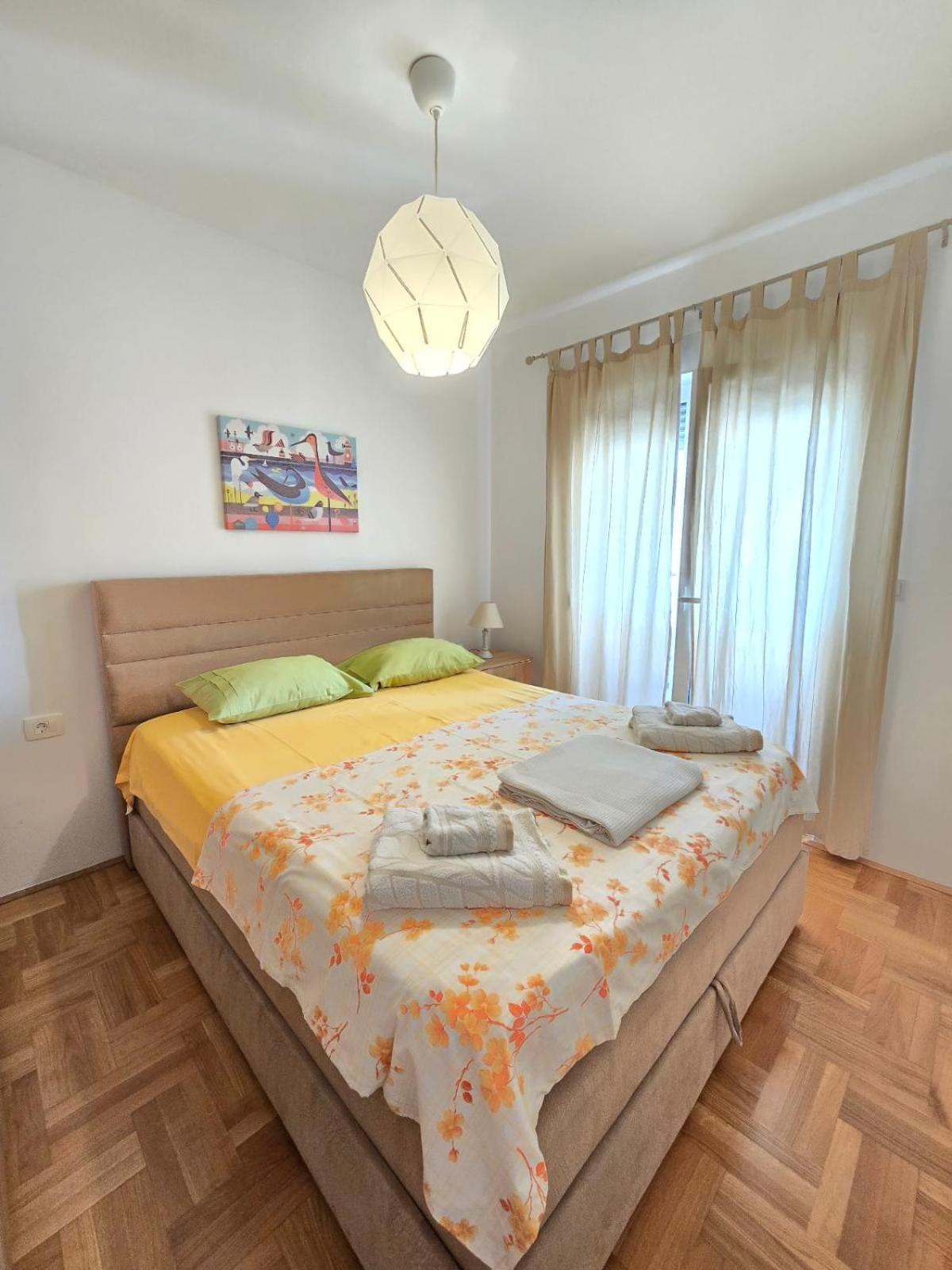 Lägenhet Elin Budva